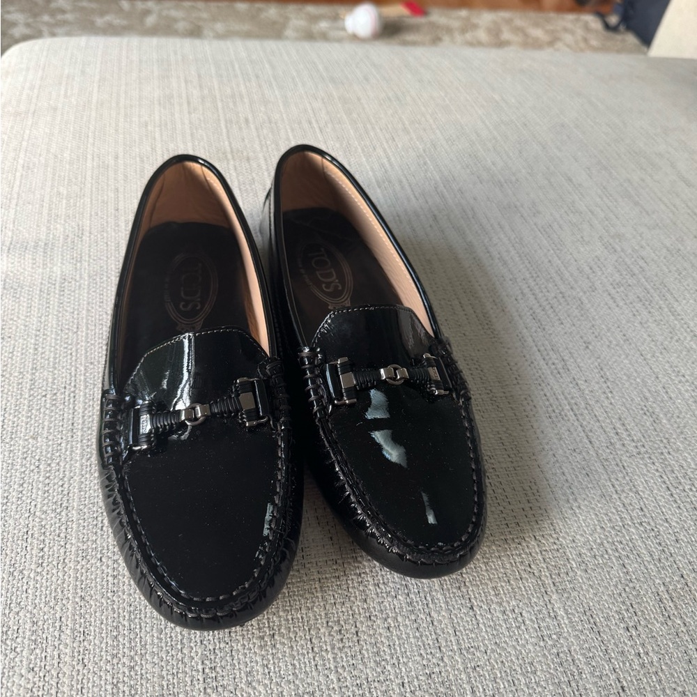 Tod's Shiny Black Leather Loafers